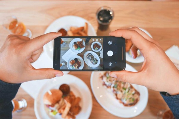 How to Start a Food Blog – A Complete Guide