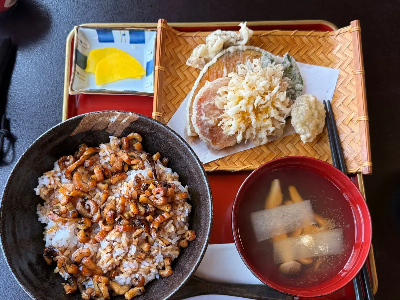 Yugenosato, Ikeda: Hidden Hot-Spring Lunch by a Legendary Temple